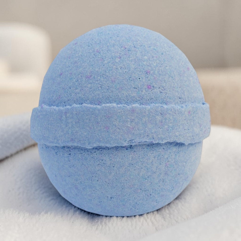 Cashmere and Musk bath bomb
